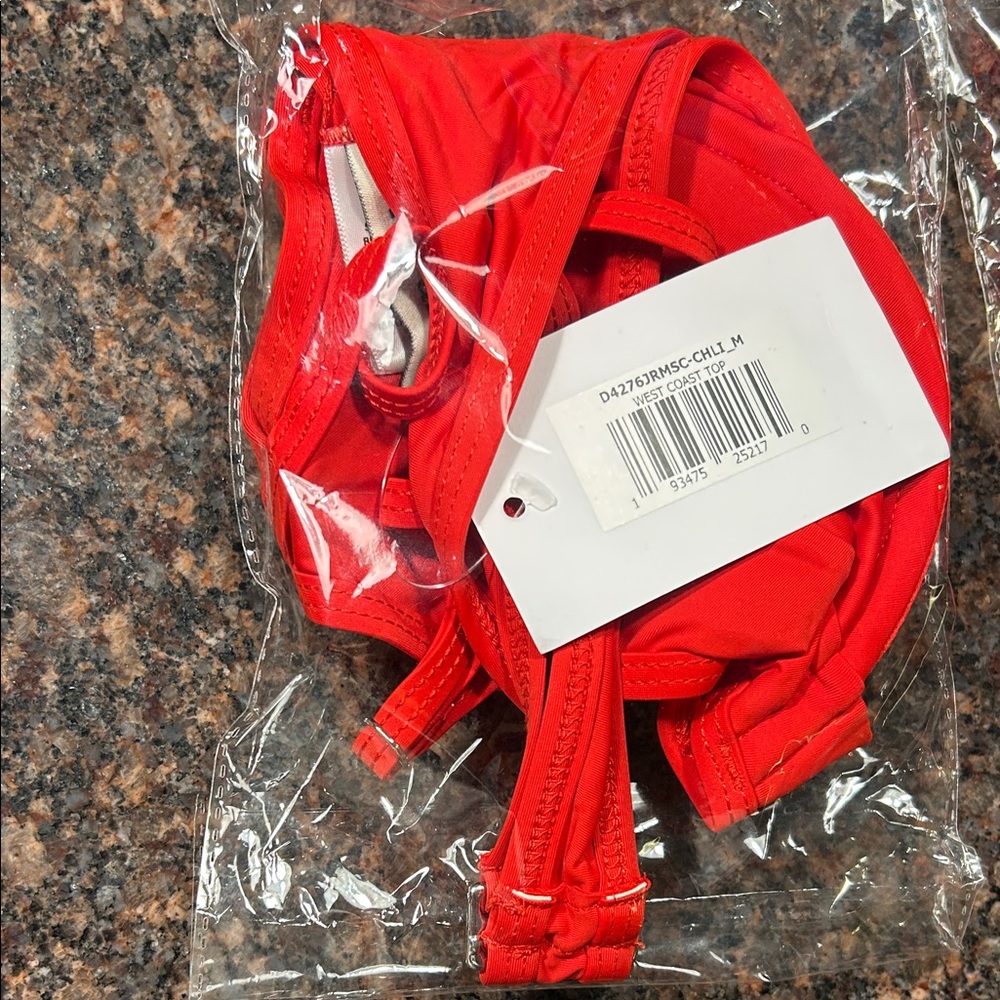 Dippin' Daisy's Red Underwire Bikini Set Top - Picture 5 of 5
